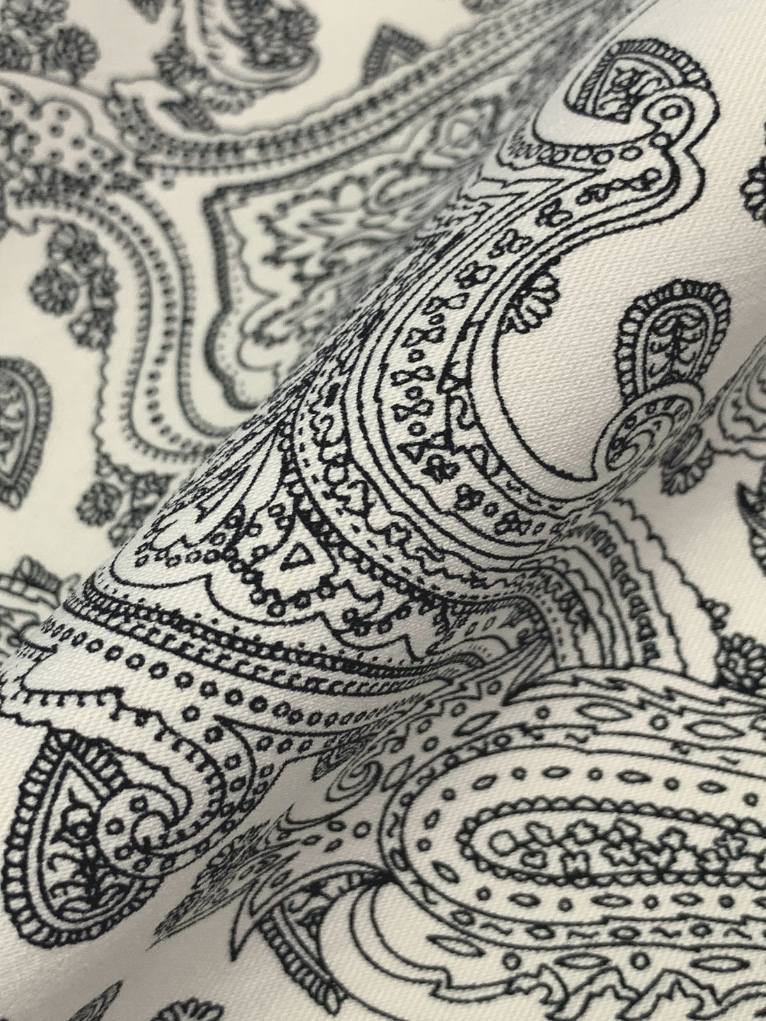 Off-White/Black Rayon/Nylon/Lycra Ornate Paisley Scrolls Print Stretch Bengaline Suiting - NY Designer - 58W
