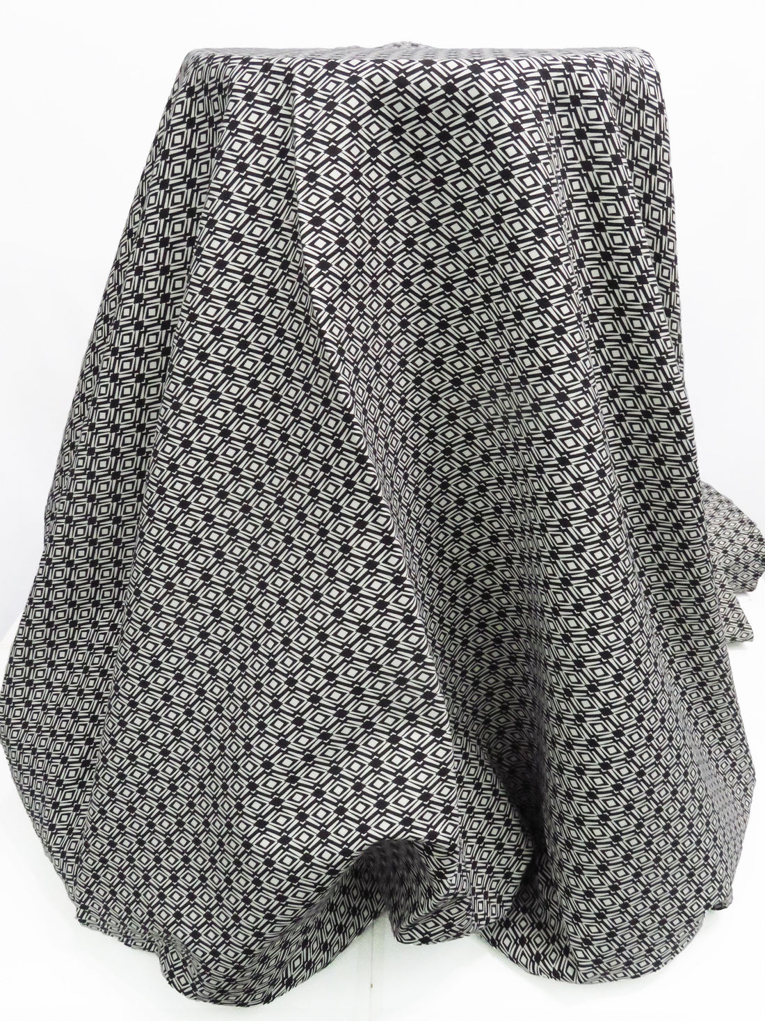 Pale Ash Gray/Black Rayon/Nylon/Lycra Diamond Print Stretch Bengaline Suiting 58W