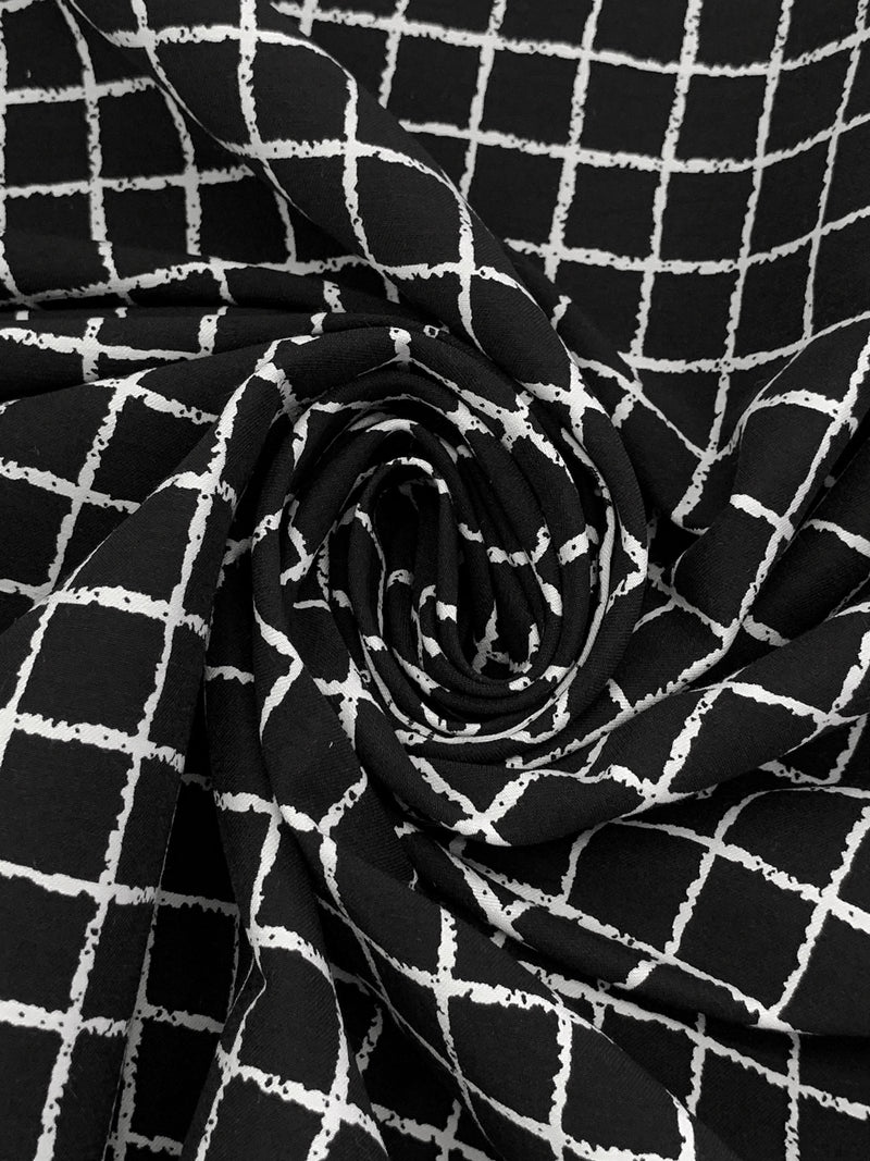 Black/White Rayon/Nylon/Lycra Rugged Grid Print Stretch Bengaline Suiting 58W