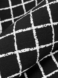 Black/White Rayon/Nylon/Lycra Rugged Grid Print Stretch Bengaline Suiting 58W