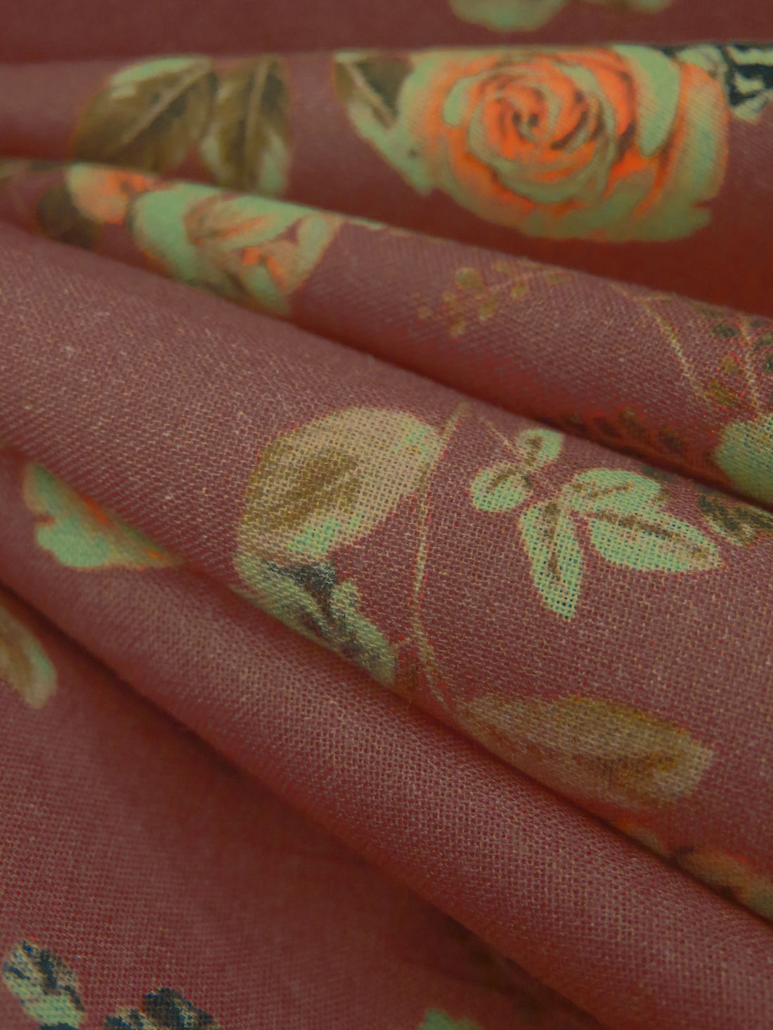 Tuscan Red/Cinnamon/Asparagus/Multi 100% Cotton Floral Rose Print Lawn 43W