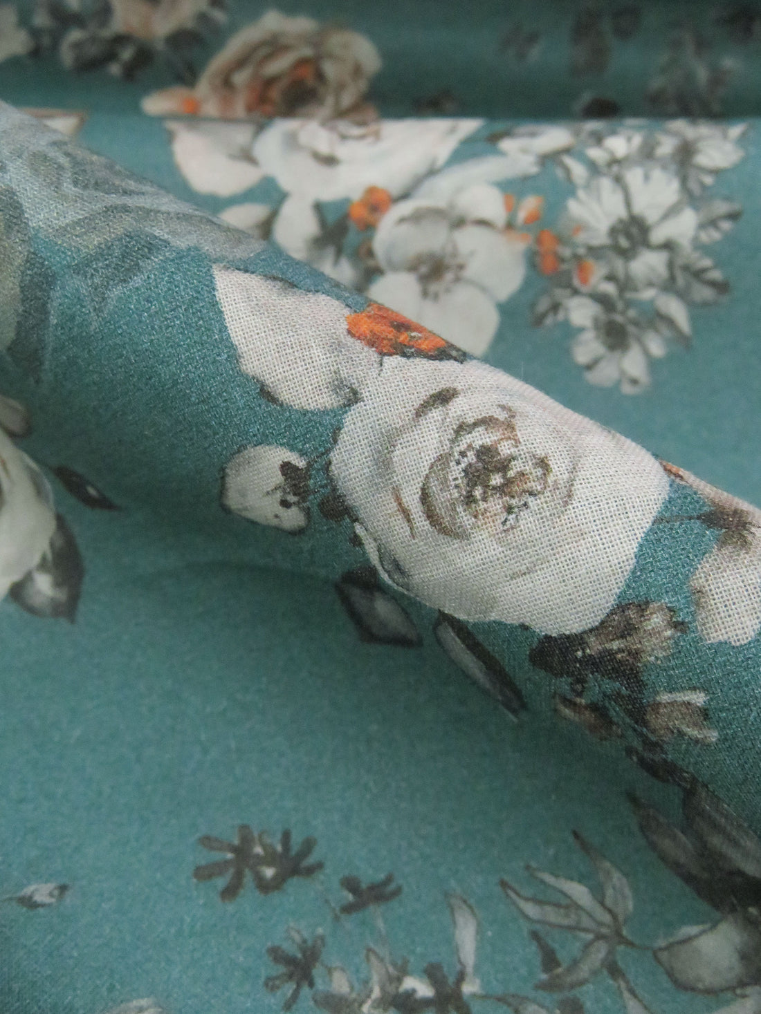 Steel Teal/Pale Gray/Dark Dusty Pink/Multi 100% Cotton Floral Print Lawn 43W