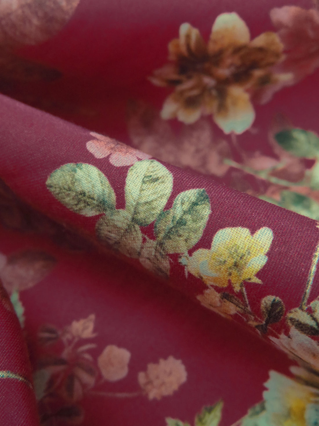 Claret Red/Old Gold/Chestnut/Multi 100% Cotton Floral Print Sateen Shirting 42W