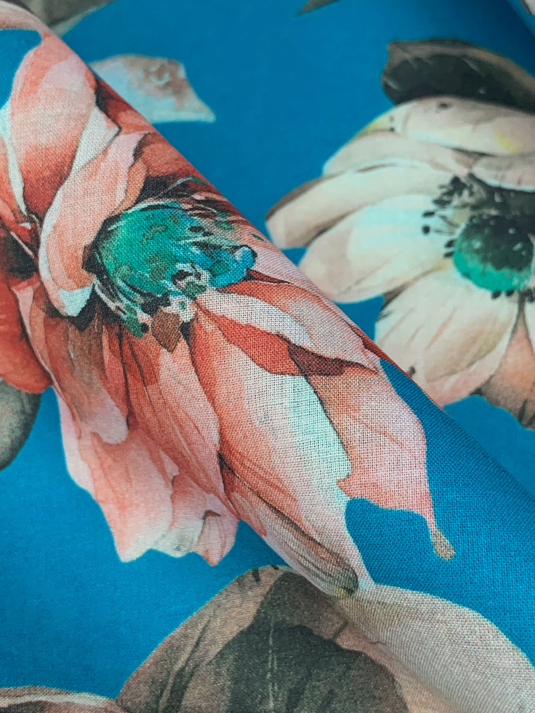 Atlantic Blue/Champagne Pink/Multi 100% Cotton Floral Print Lawn 42W