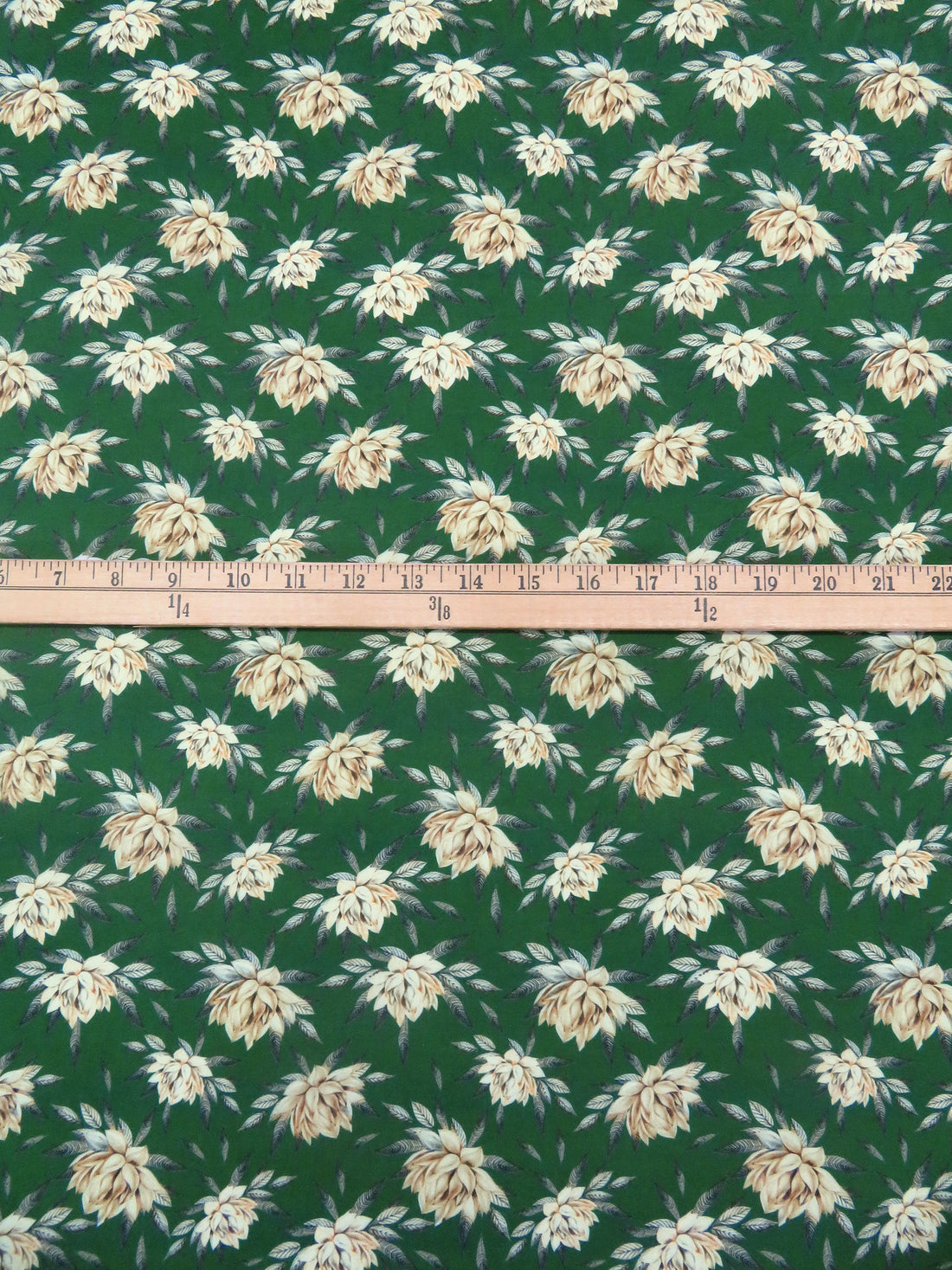 Forest Green/Topaz/Dark Gray/Multi 100% Cotton Floral Print Lawn 42W