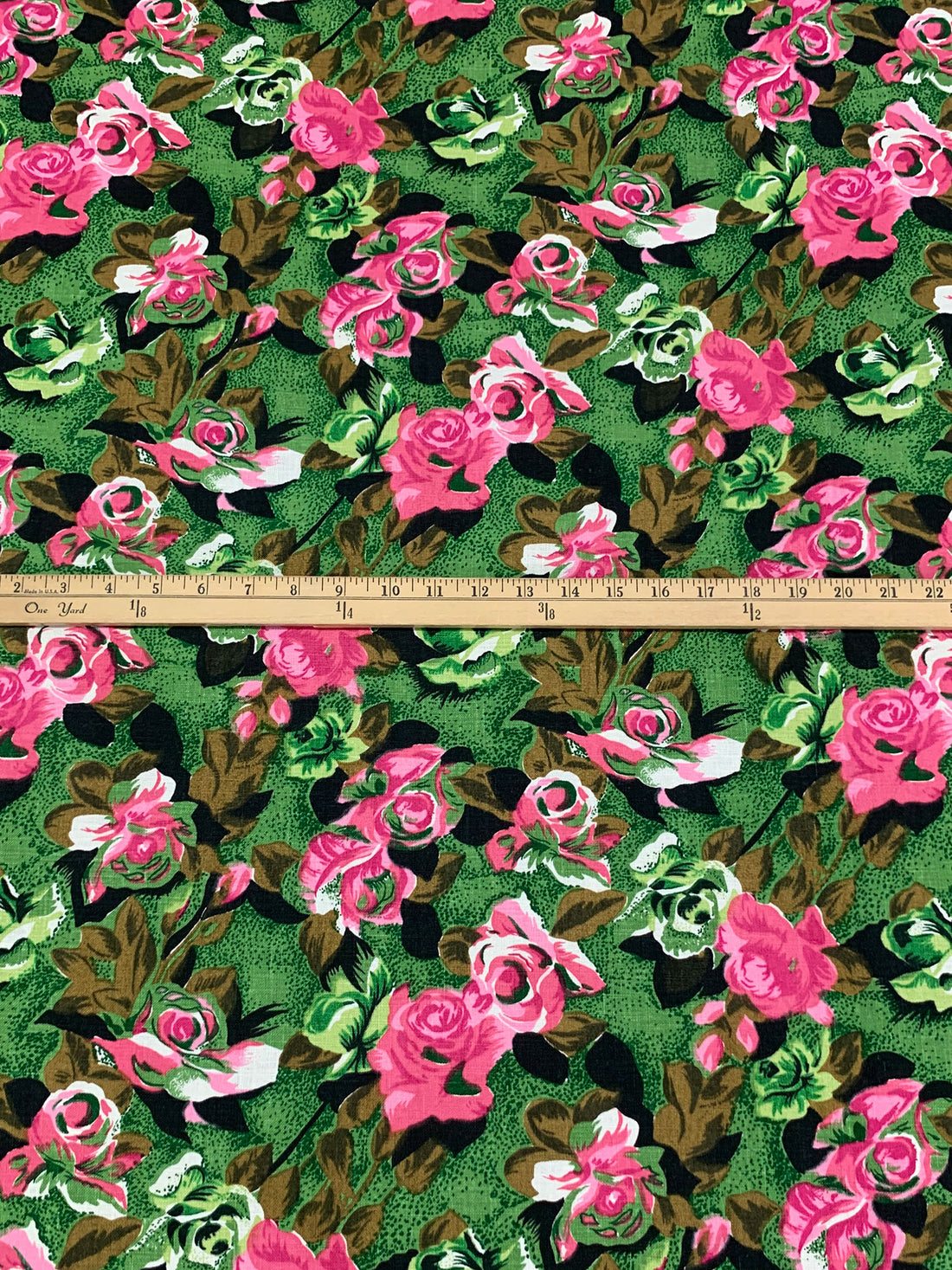 Green Glade/Deep Pink/Black/Multi 100% Linen Floral Print Midweight Woven - European Mill - 53W