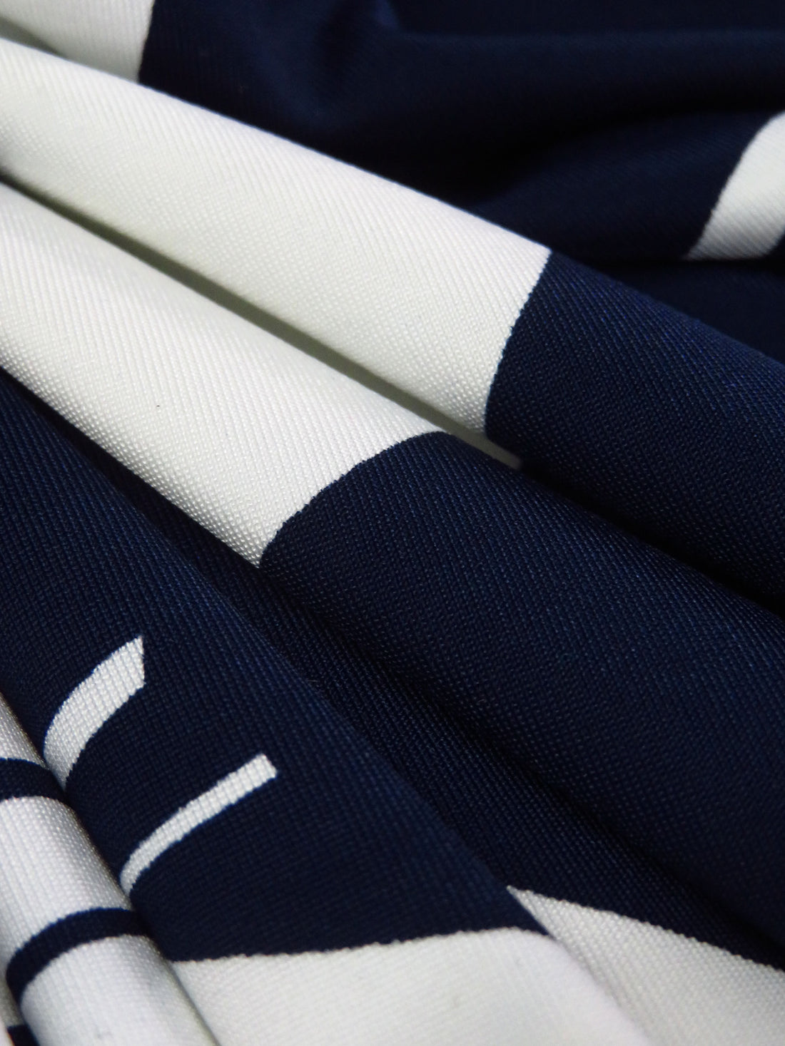 Dark Navy/White Polyester/Lycra Abstract Swirl Print FTY Knit 56W