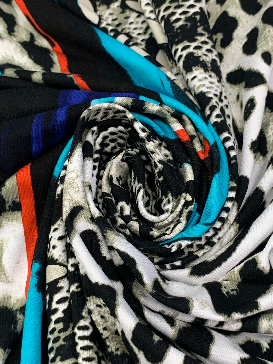 White/Desert Beige/Black/Multi Polyester/Lycra Double Border Animal Print Jersey Knit 59W