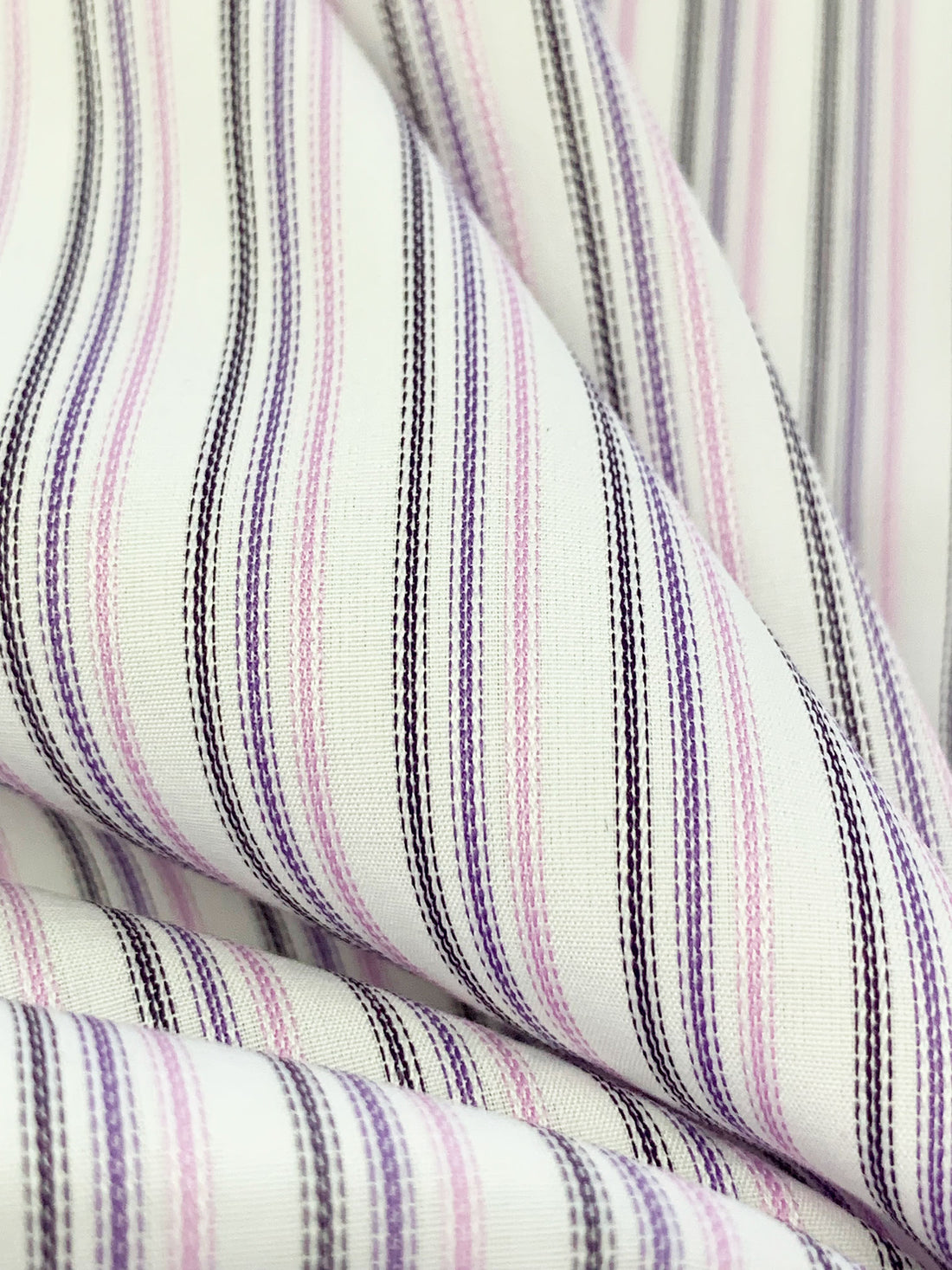 White/Deep Amethyst/Pink Lavender/Dark Plum 100% Cotton Vertical Multi-Stripe Shirting 58W
