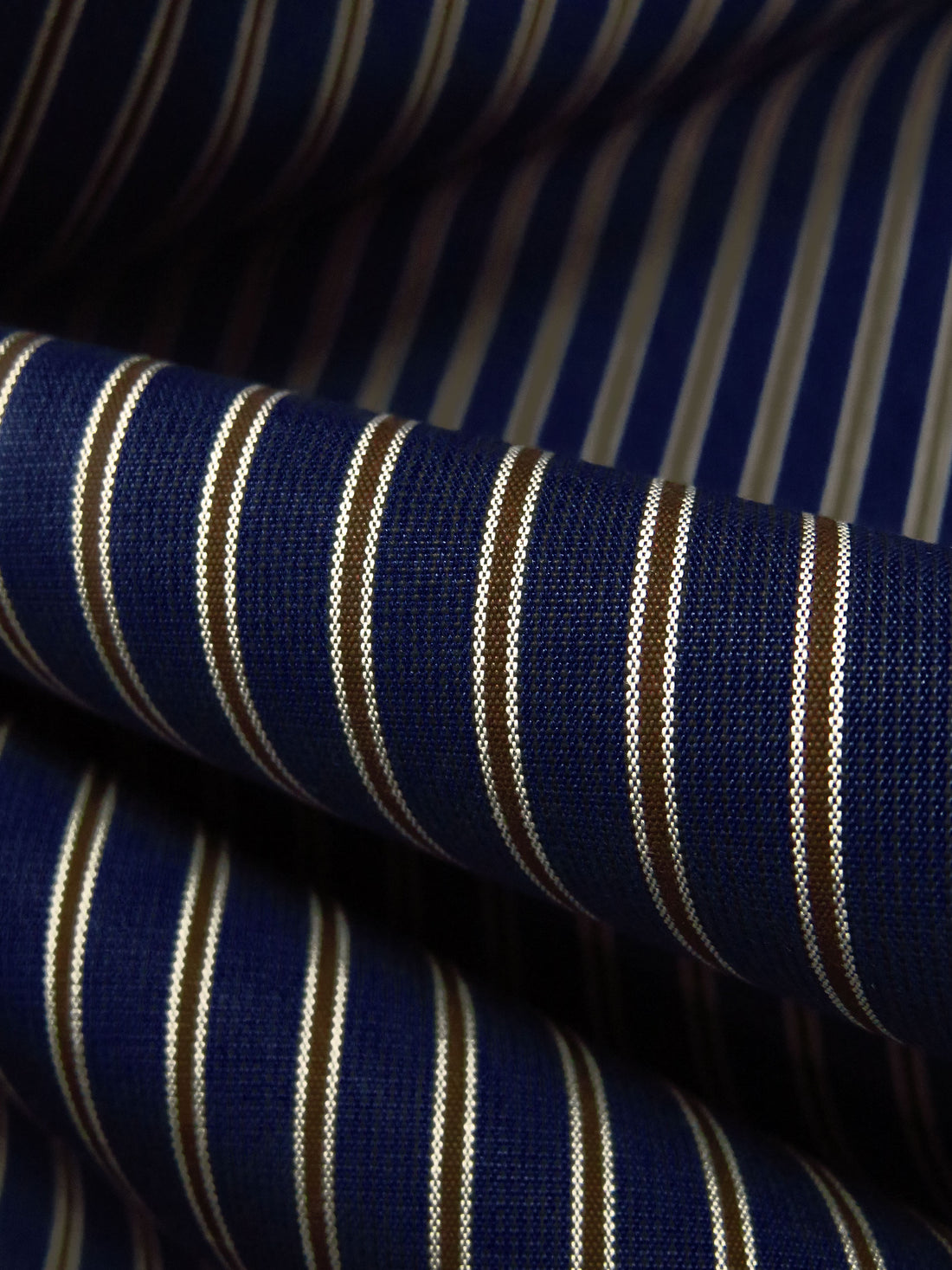 Dark Cetacean Blue/Dark Brown/Almond 100% Cotton Vertical Stripe Weave Shirting 60W