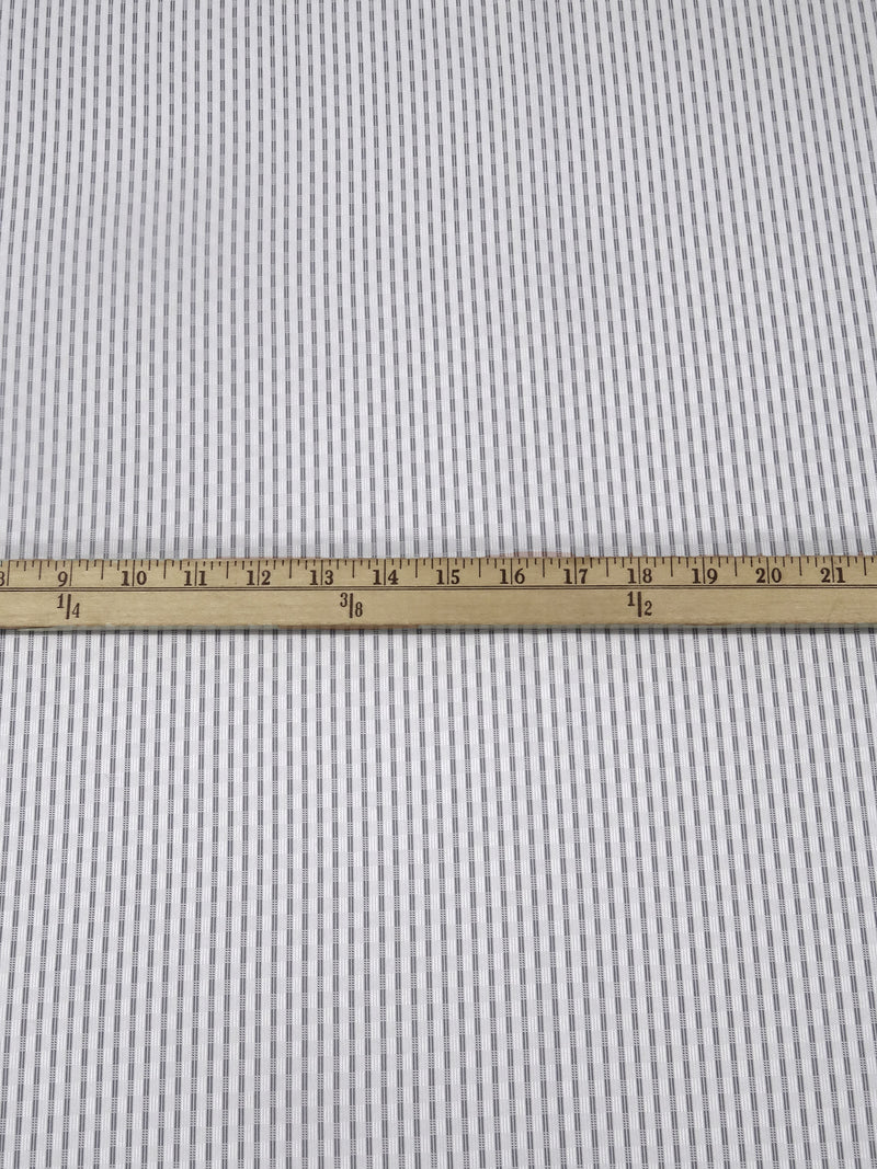 White/Dark Lavender Gray 100% Cotton Vertical Stripe Novelty Weave Shirting 58W