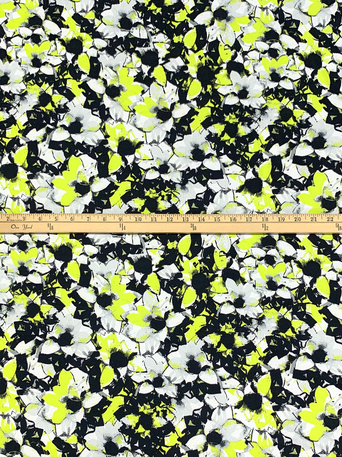 Lemon Lime/Black/White Smoke Polyester/Lycra Abstract Print Activewear Knit 61W