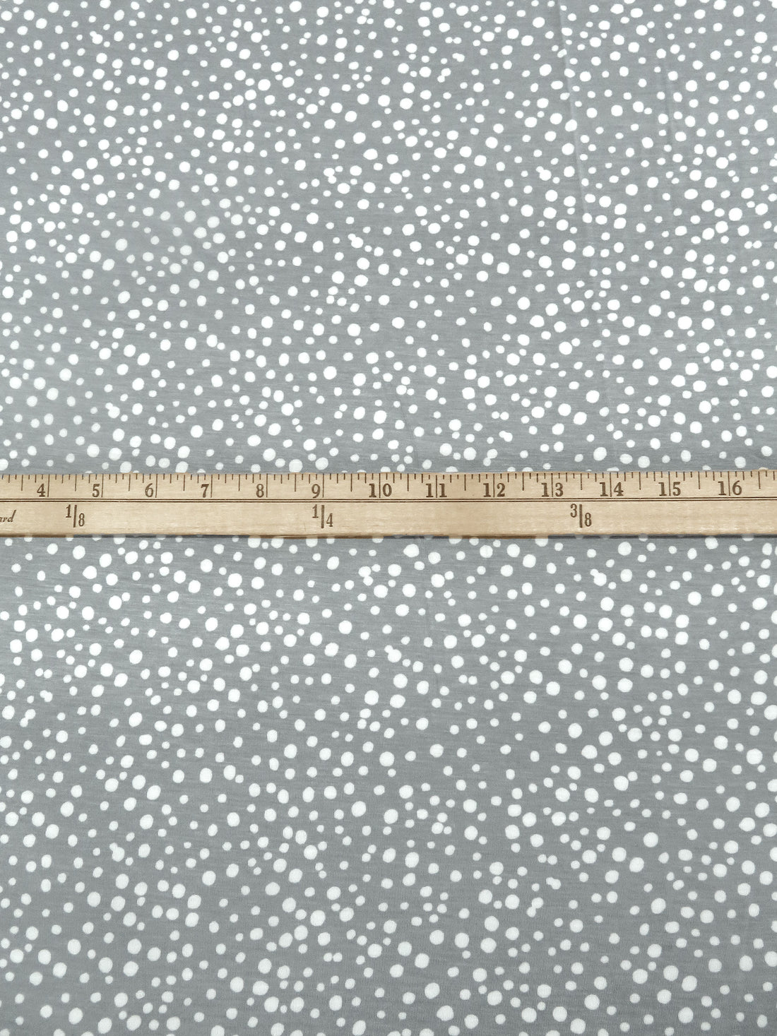 Dolphin Gray/White Rayon/Lycra Scattered Dots Print Jersey Knit 64W