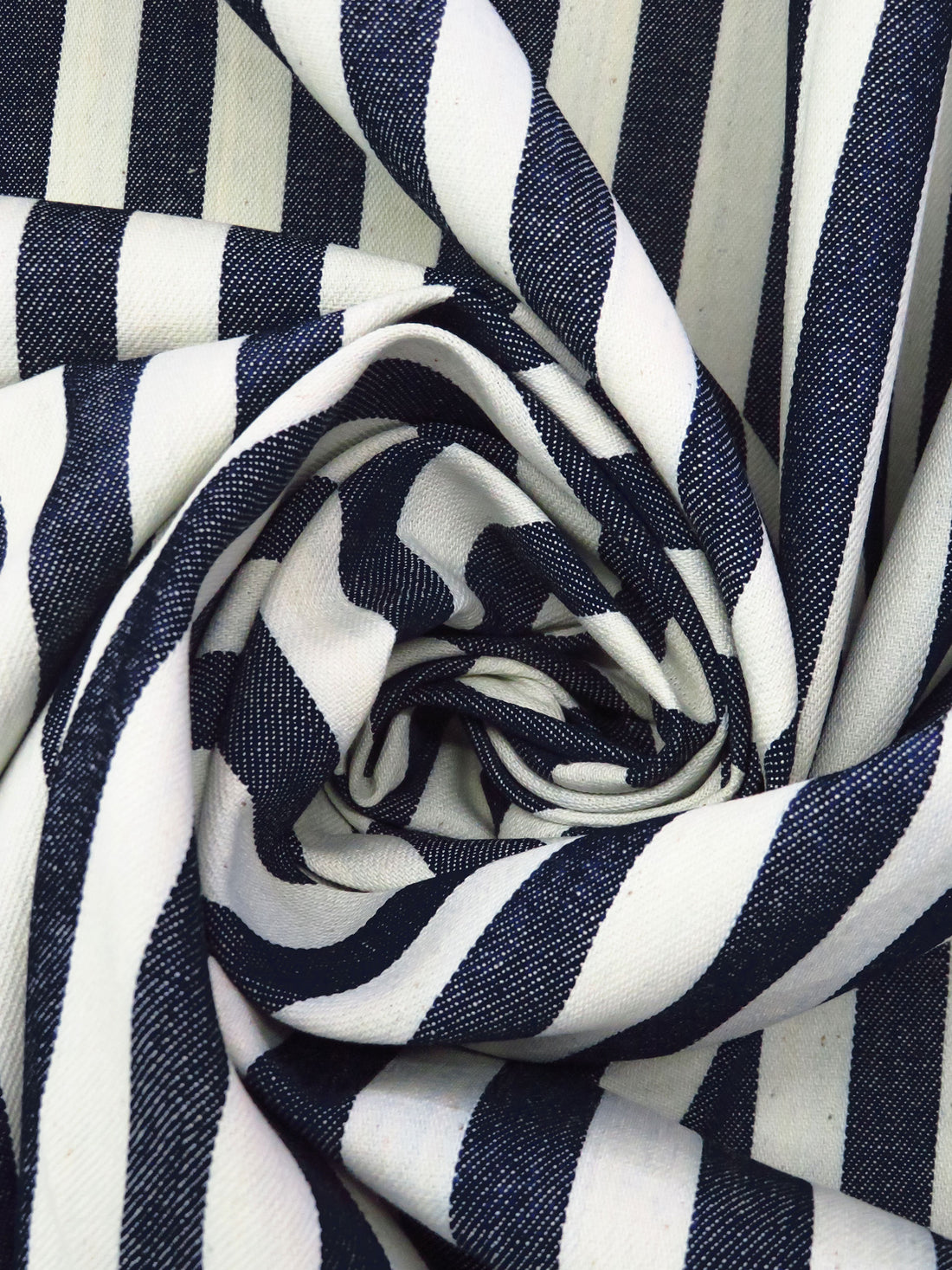 Midnight Navy/Timberwolf 100% Cotton Vertical Stripe Denim 60W