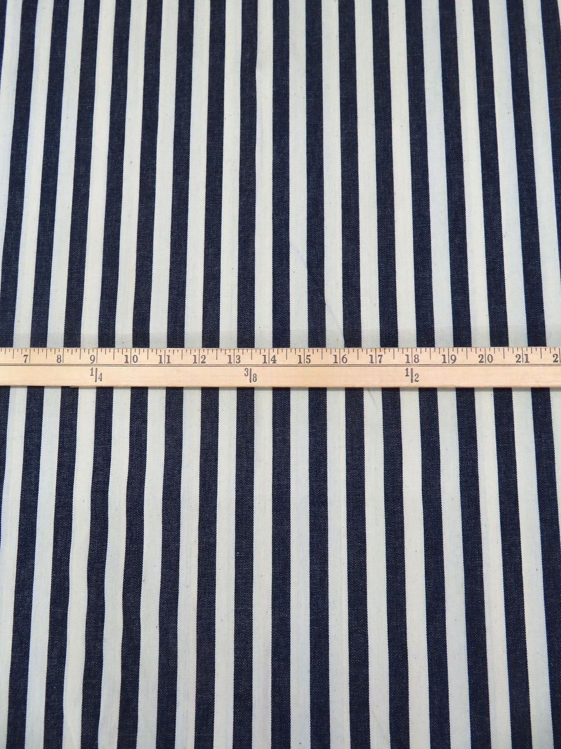 Midnight Navy/Timberwolf 100% Cotton Vertical Stripe Denim 60W
