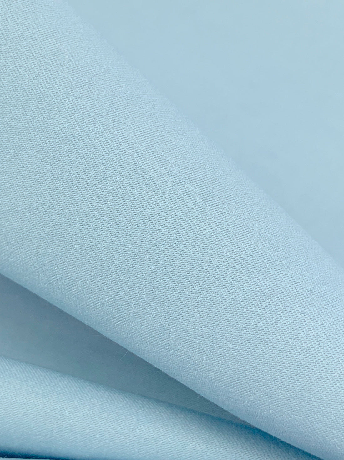 Light Blue Rayon/Nylon/Lycra Stretch Bengaline Suiting 58W