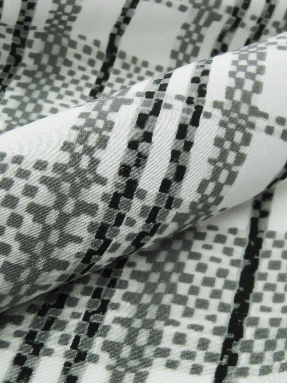 Iron Gray/White/Black/Smoked Gray 100% Silk Plaid Print Crepe de Chine - NY Designer - 44W