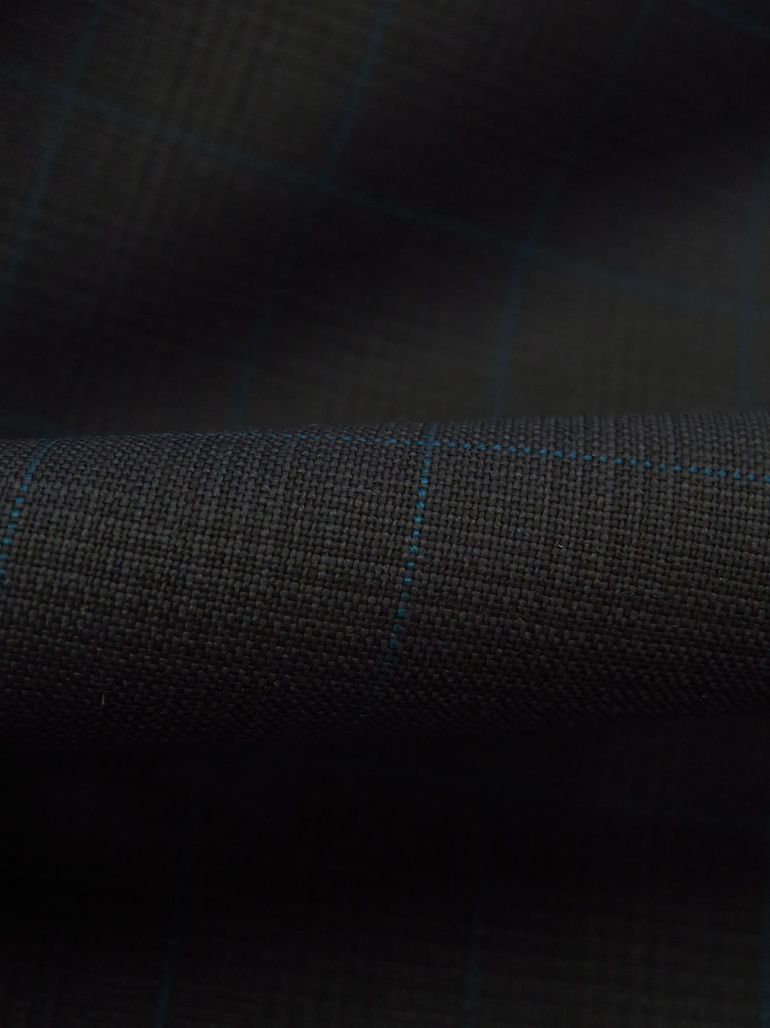 Black/Dark Charcoal Gray/Dark Imperial Blue 100% Worsted Wool Plaid Weave Tropical Weight Suiting - NY Designer - 60W