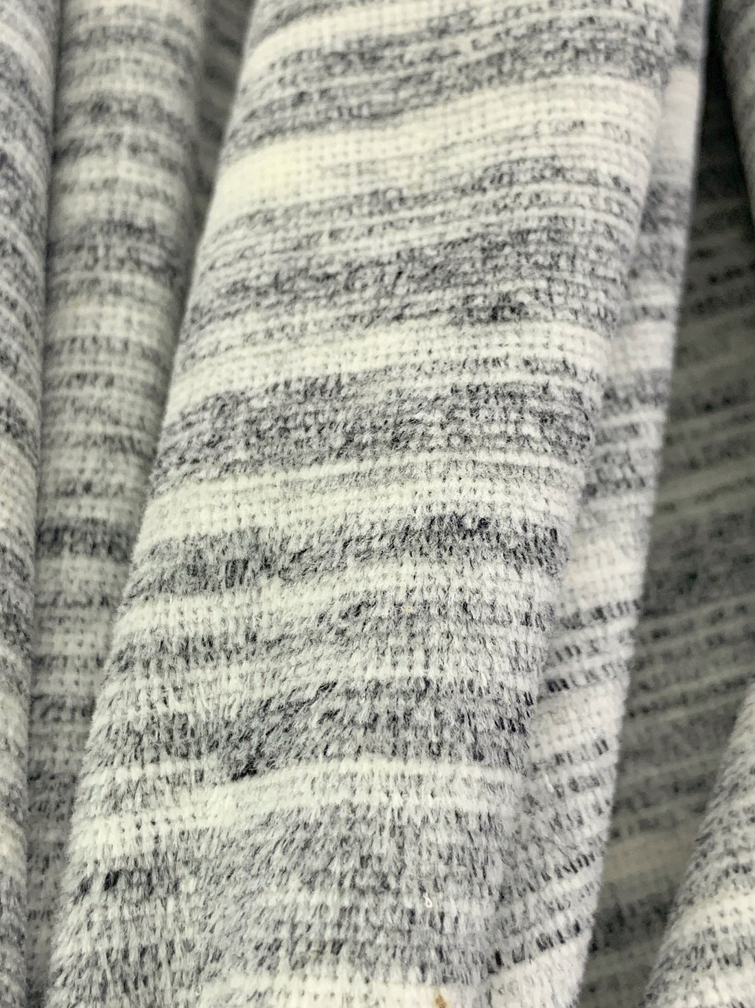 Antique Off-White/Black Rayon/Polyester/Lycra Space-Dyed Velour Knit 60W