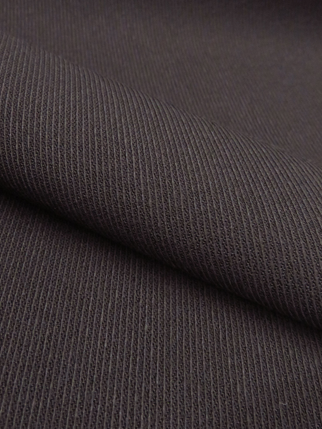 Muted Baked Plum Brown Worsted Wool/Nylon Fine Tricotine Suiting 58W