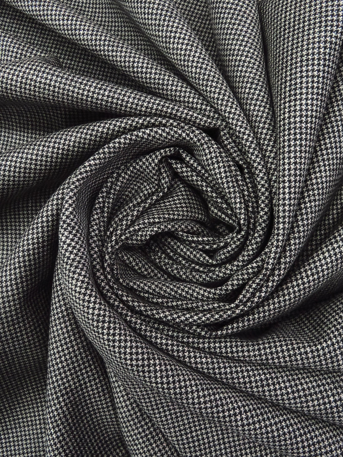 Black/Dark Gray/Almond 100% Worsted Wool Micro Houndstooth Suiting 60W