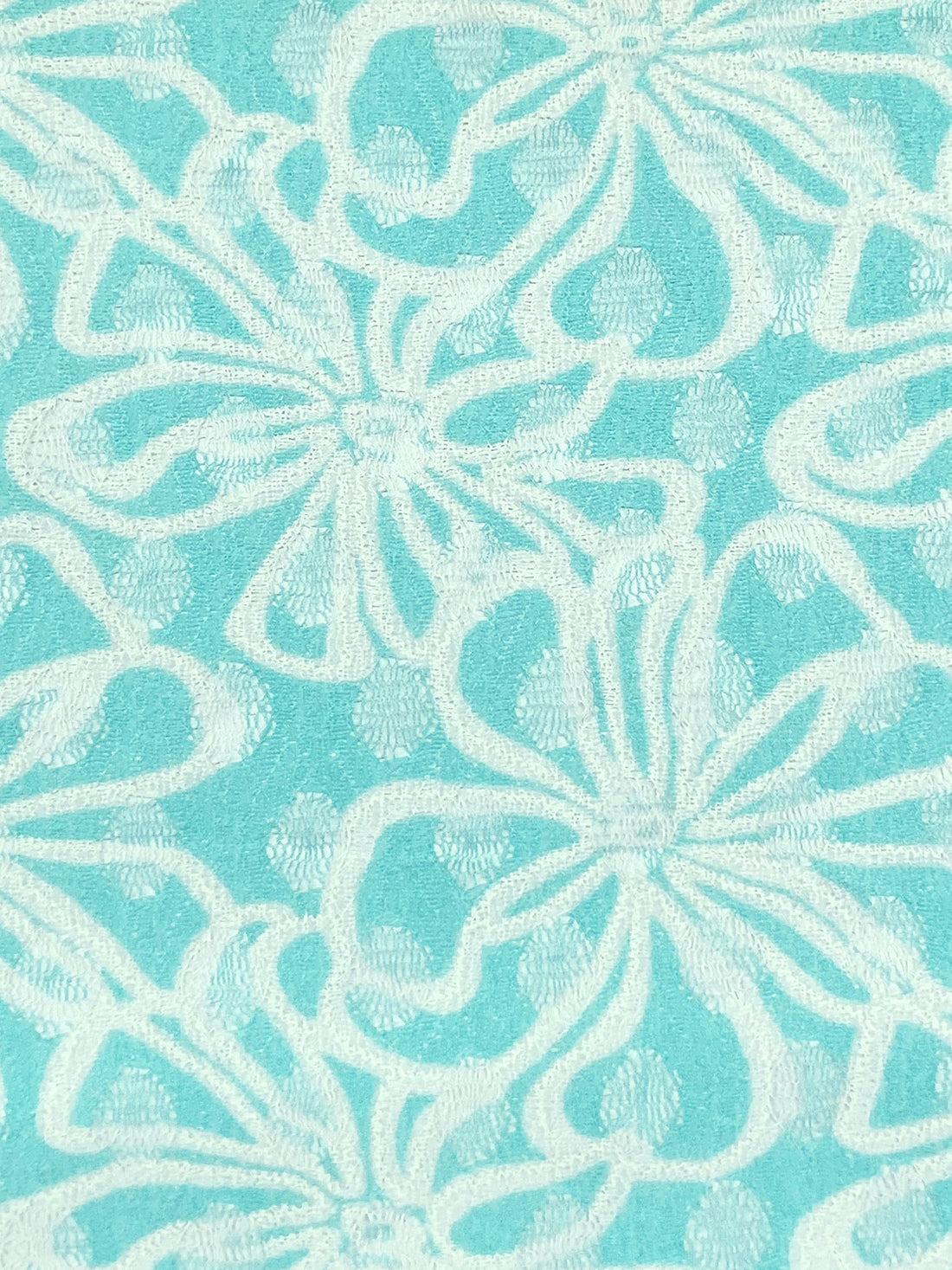 Medium Turquoise/Off-White 100% Polyester Floral Lace 52W
