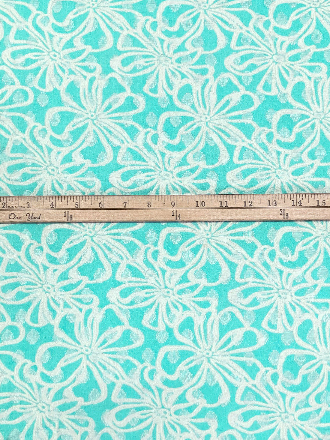 Medium Turquoise/Off-White 100% Polyester Floral Lace 52W