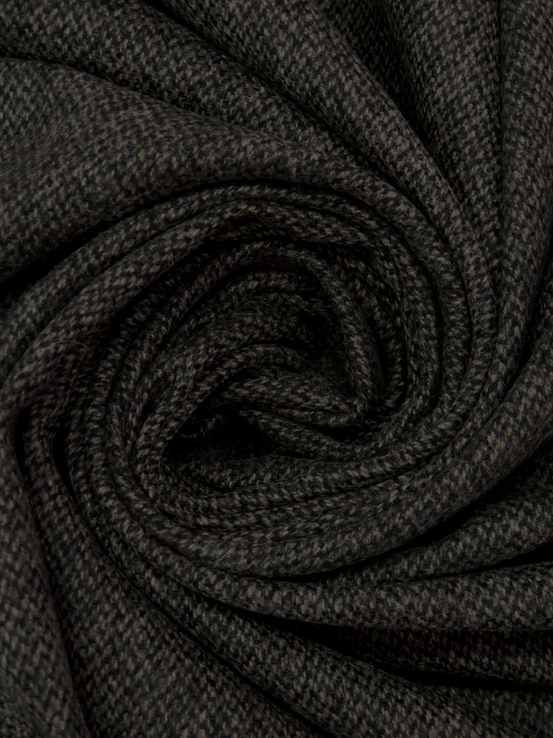 Black/Middle Gray 100% Wool Novelty Tweed Flannel Suiting - NY Designer - 60W