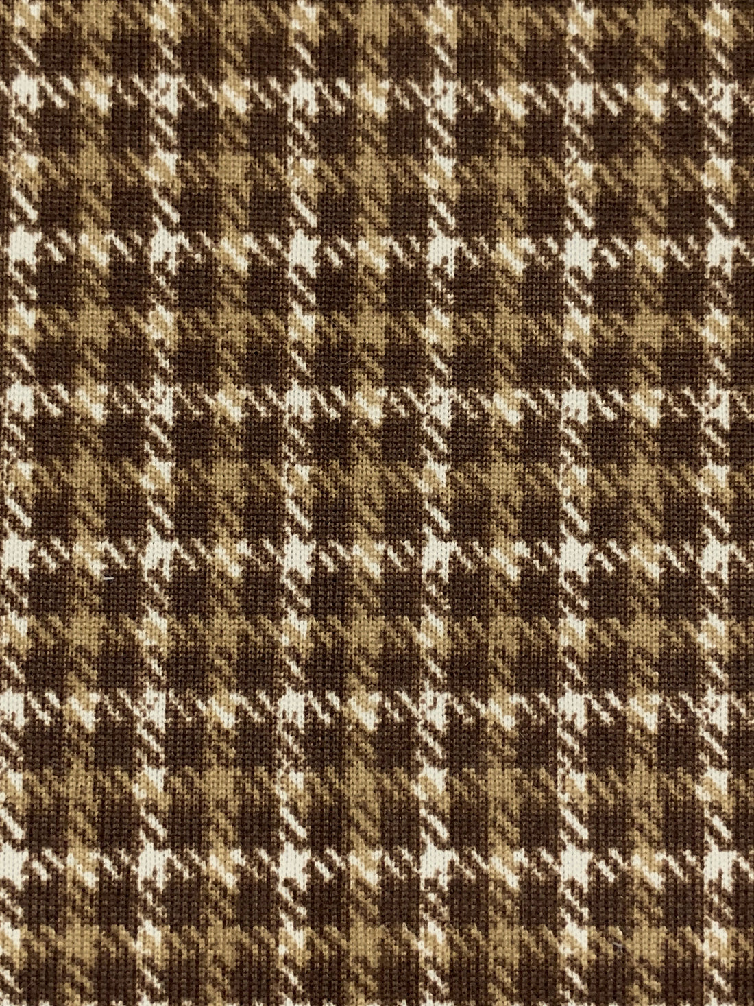 Earth Brown/Dark Tan/Off-White Polyester/Lycra Houndstooth Plaid Print Brushed Hacci Sweater Knit 60W