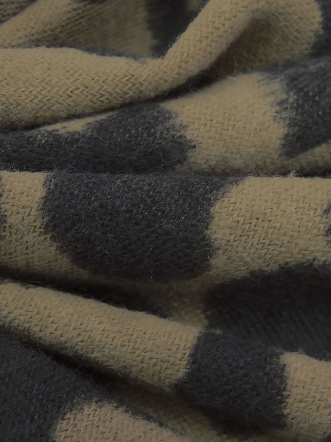 French Bistre/Dark Charcoal Gray Polyester/Lycra Animal Print Brushed Sweater Knit 60W