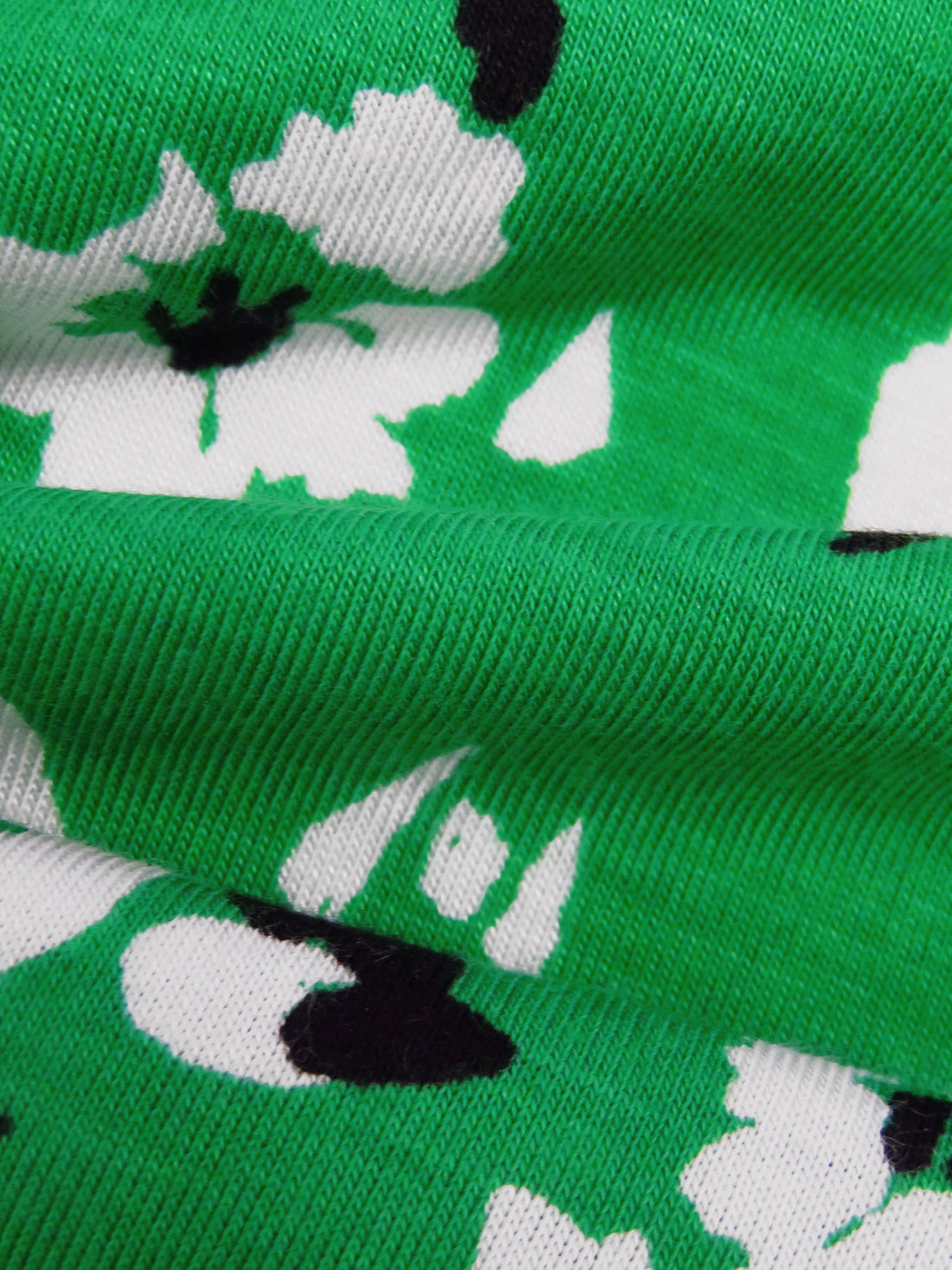 Irish Green/Black/White Rayon/Lycra Abstract Floral Print Jersey Knit 64W