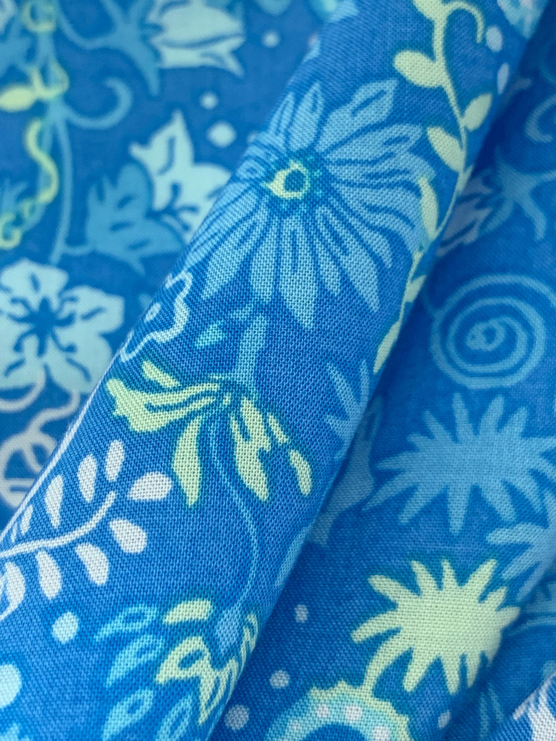 Vivid Cool Blue/Tea Green/Pale Blue/Multi 100% Rayon Deep Sea Life Print Challis - NY Designer - 56W