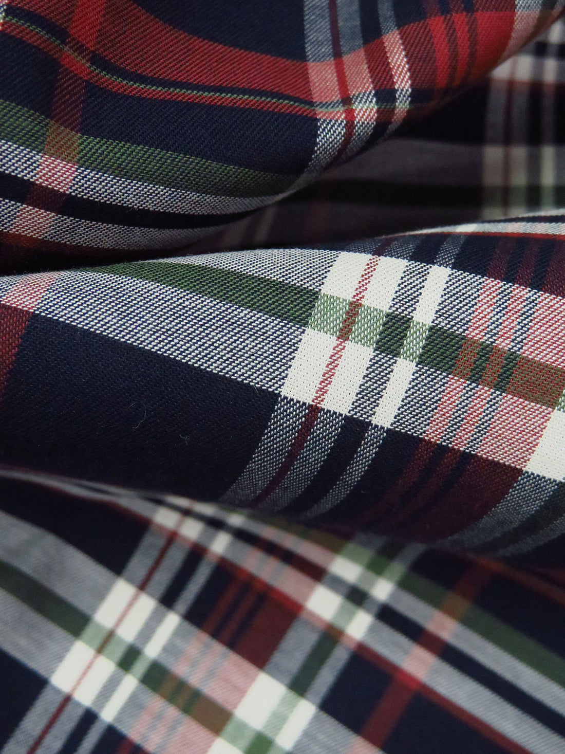 Maroon/Navy/Off-White/Olive 100% Cotton Plaid Shirting - NY Designer - 56W