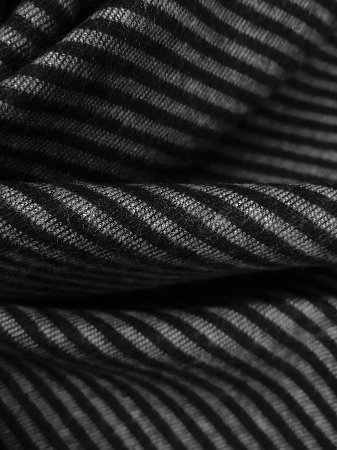 Black/White Cotton/Polyester Blend Horizontal Stripe Brushed Shirting - NY Designer - 60W