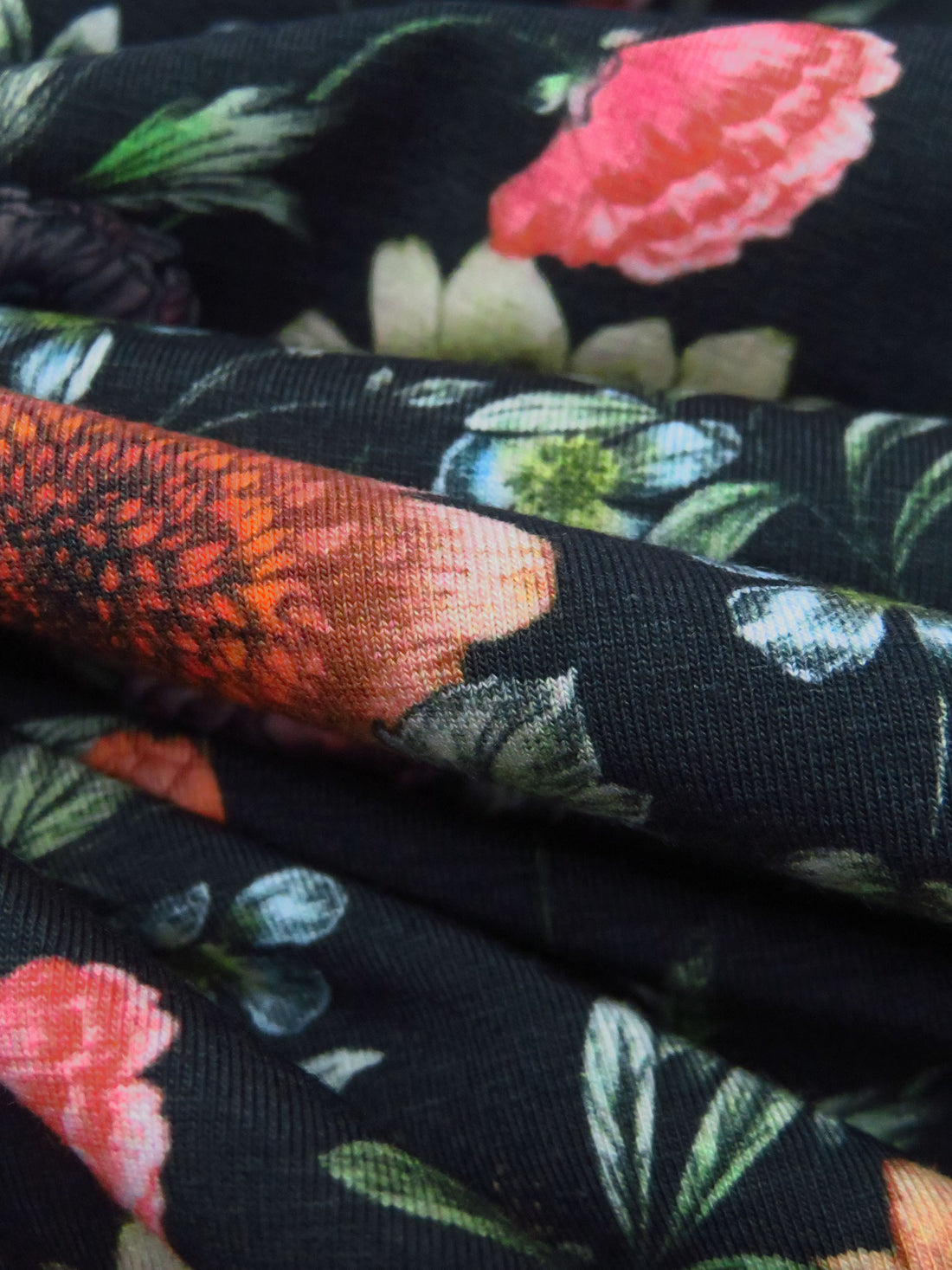 Dark Gunmetal Gray/Fern Green/Apricot/Multi Modal/Lycra Mixed Floral Print Jersey Knit 52W