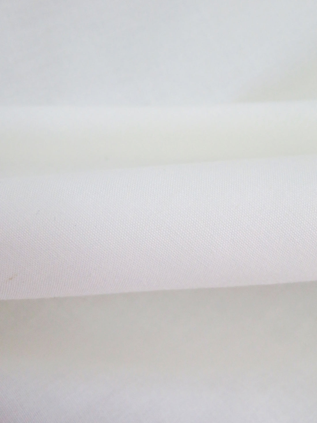 White Polyester/Cotton Broadcloth 42W