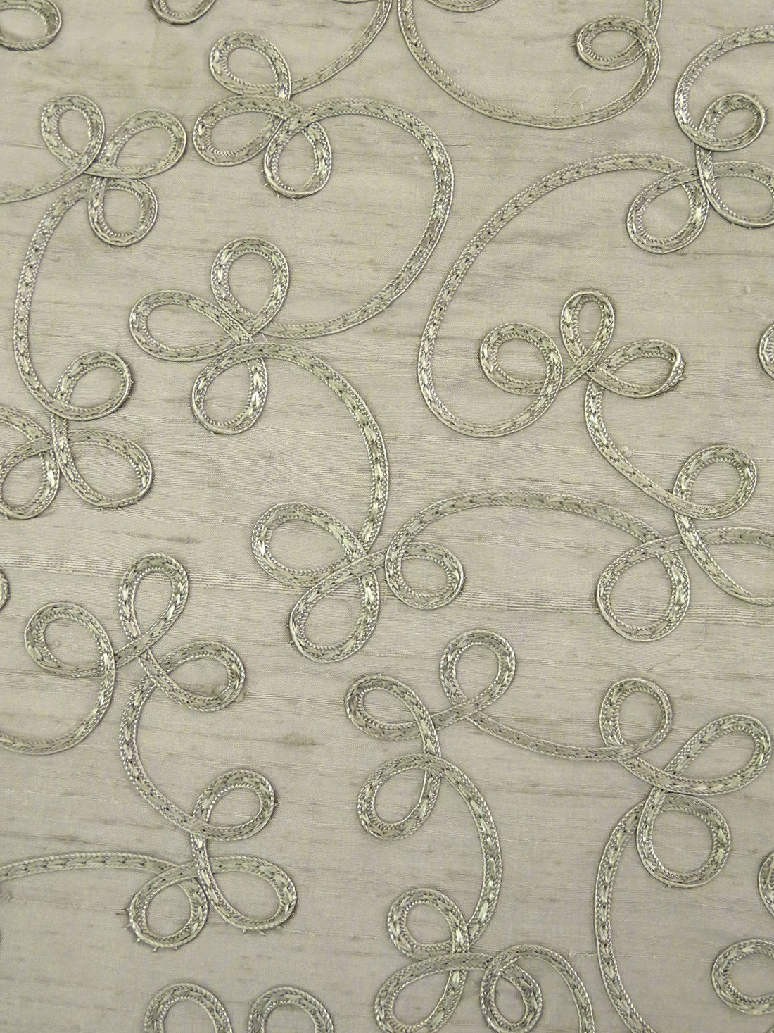 Dark Tidal Foam 100% Silk Loopy Soutache Embroidered Dupioni 42W