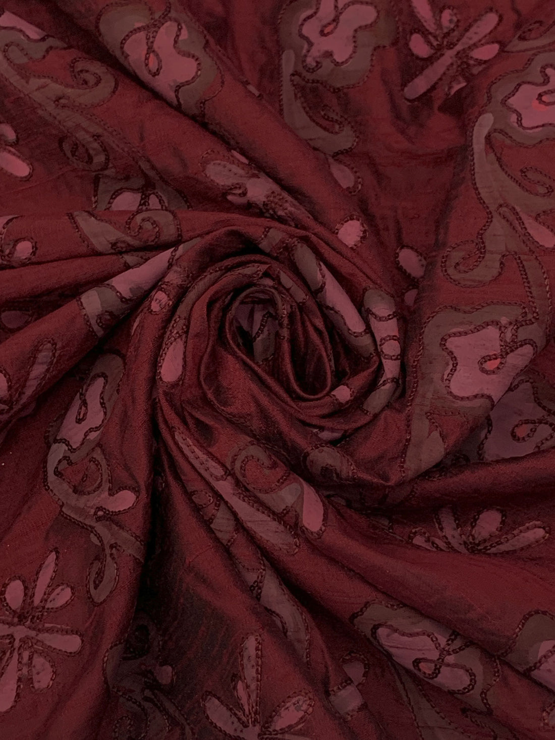 Claret/Rose Dust 100% Silk Hand-Dyed Leaf Embroidered Dupioni 42W