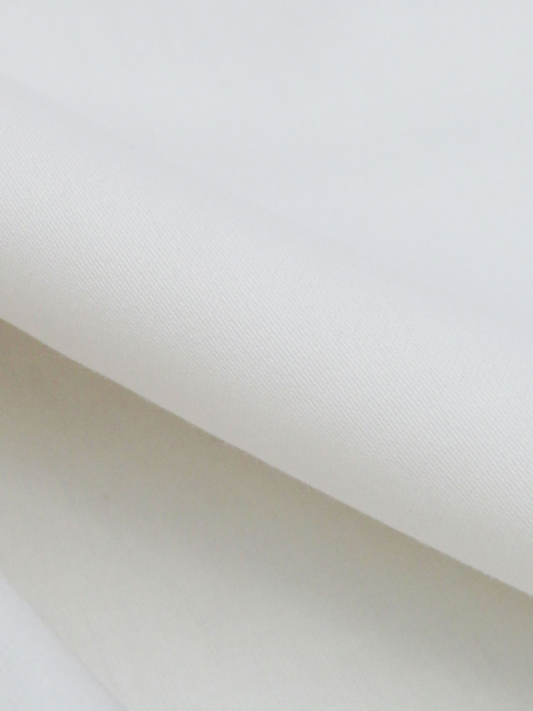 Salt White 100% Cotton Sateen Shirting 56W