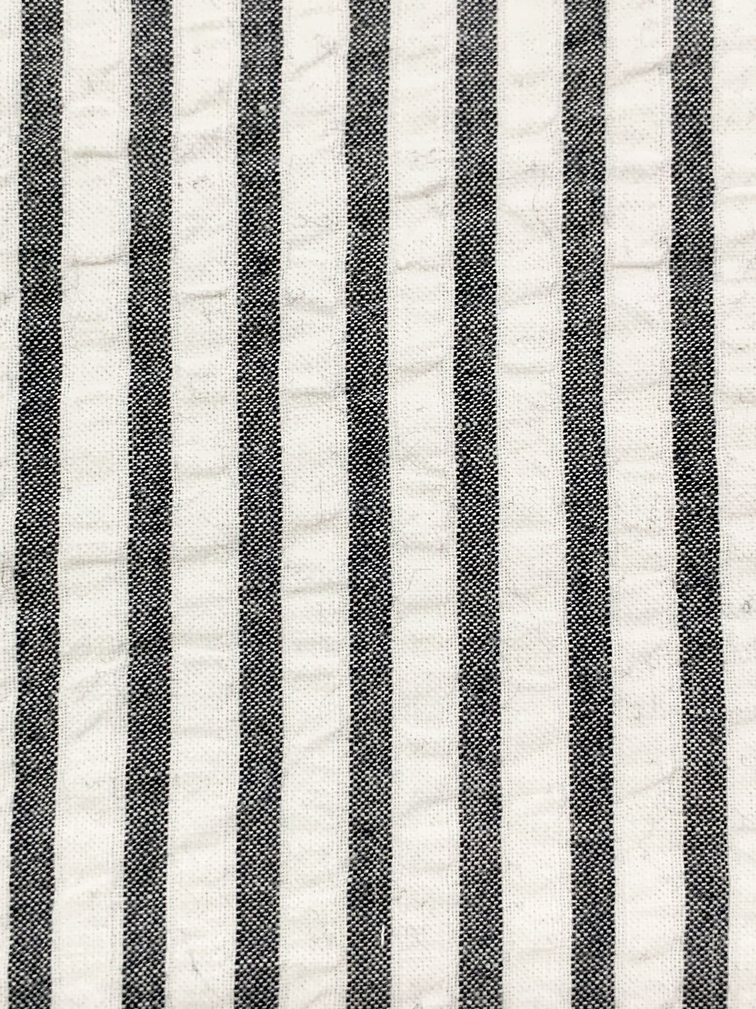 White/Deepest Charcoal Gray 100% Cotton Vertical Stripe Weave Seersucker 54W