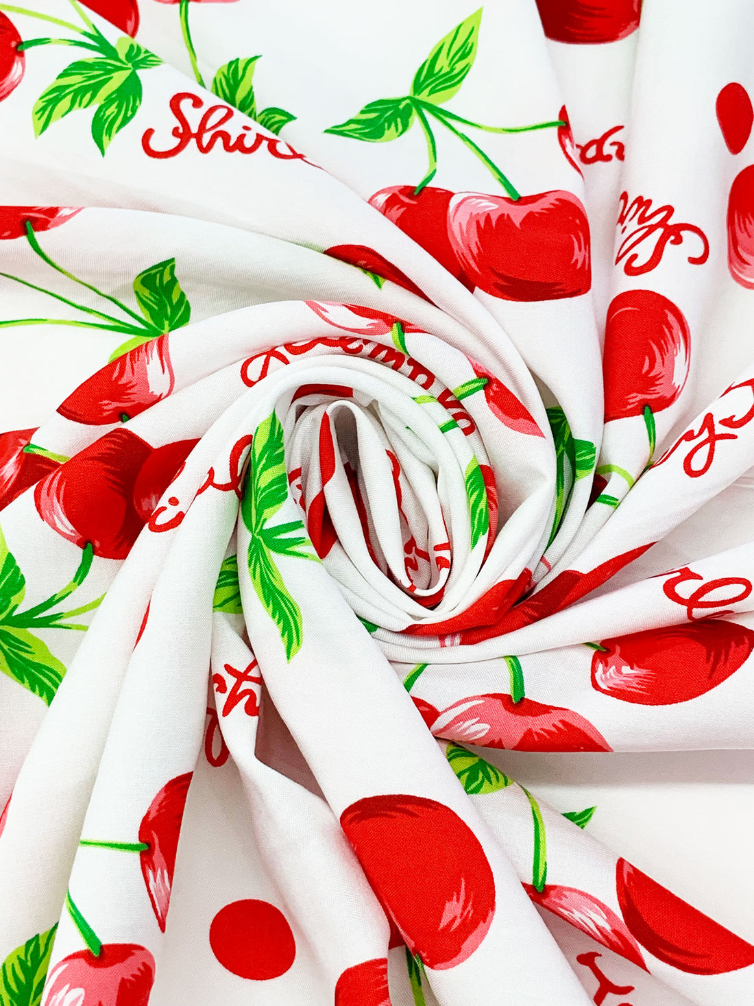 Venetian Red/Kelly Green/White 100% Rayon "Shirley Temple" Print Challis 43W