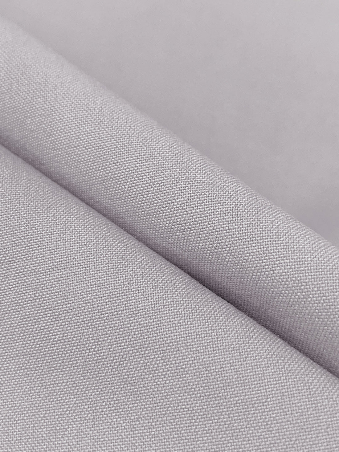 Silver Peony Gray Polyester/Rayon/Lycra Stretch Suiting 56W