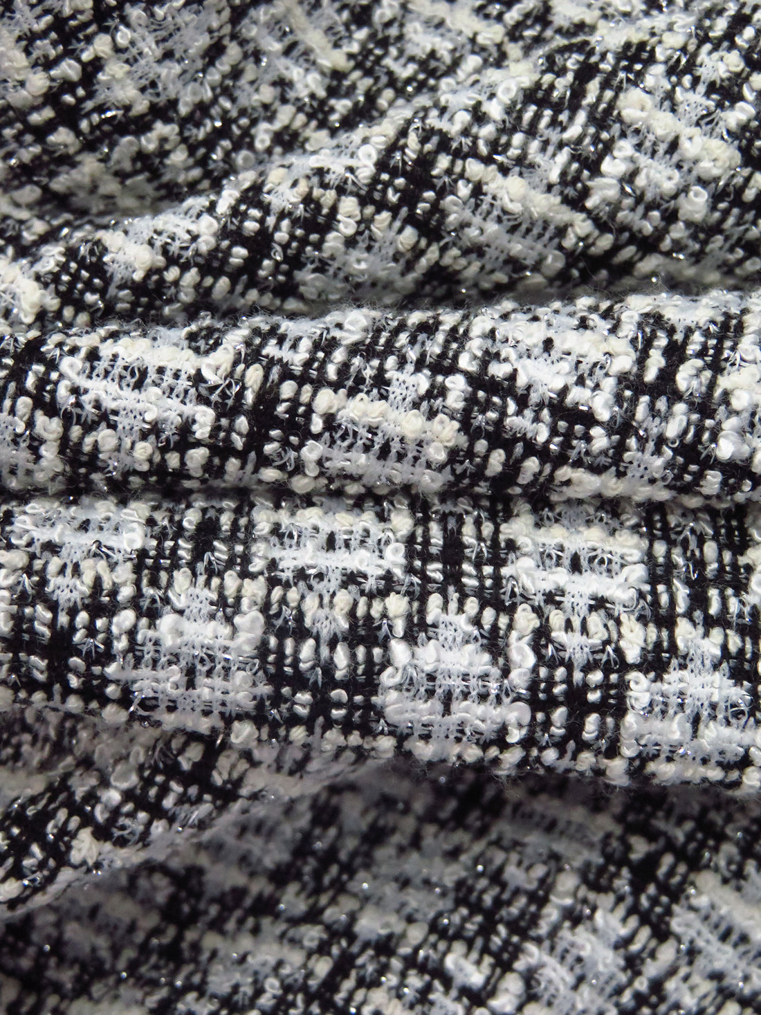 White/Black/Off-White Polyester/Metallic/Lycra Novelty Grid Weave Boucle Sweater Knit 61W
