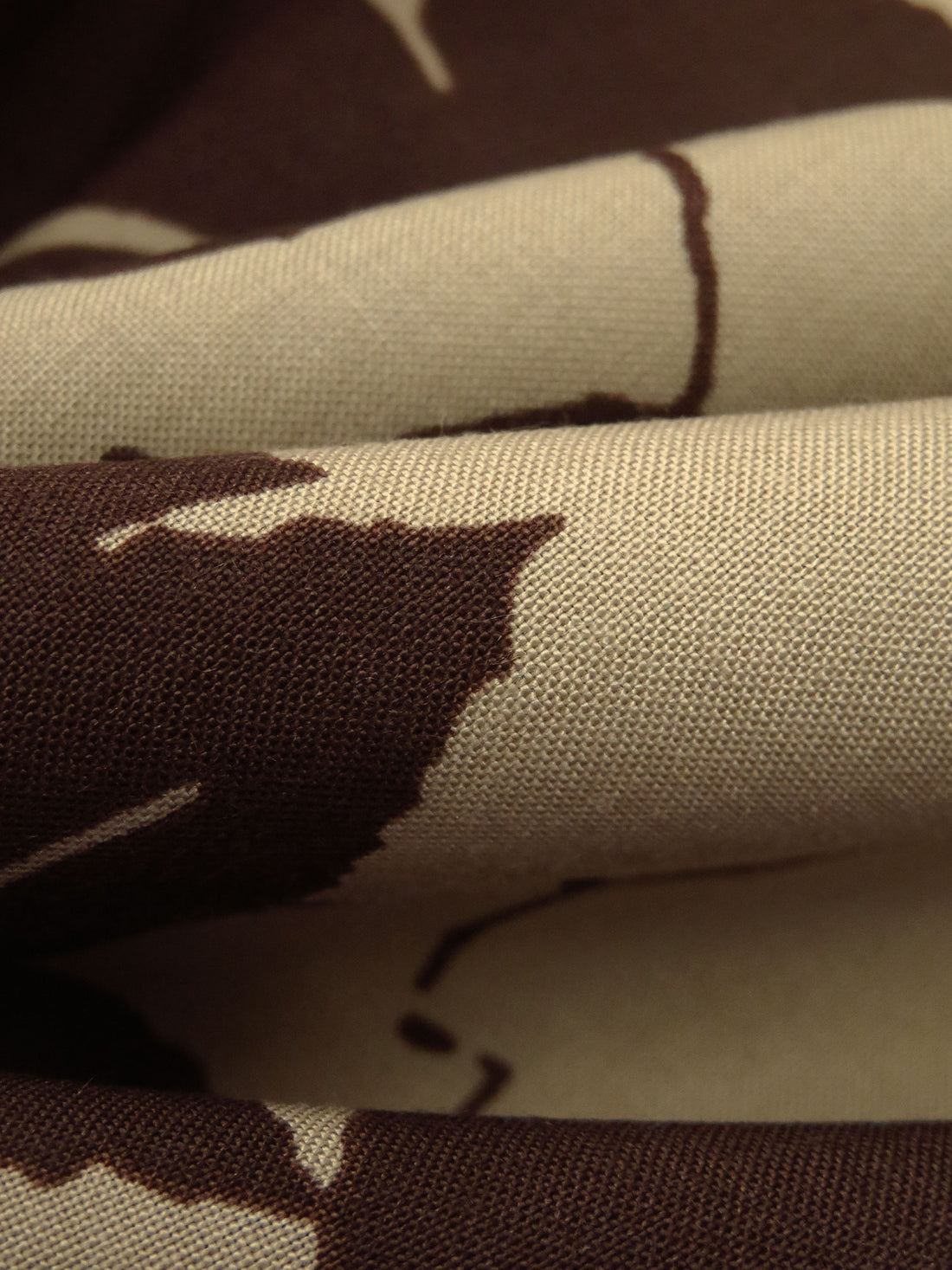 Tan/Acajou 100% Rayon Rose Silhouette Print Challis 43W