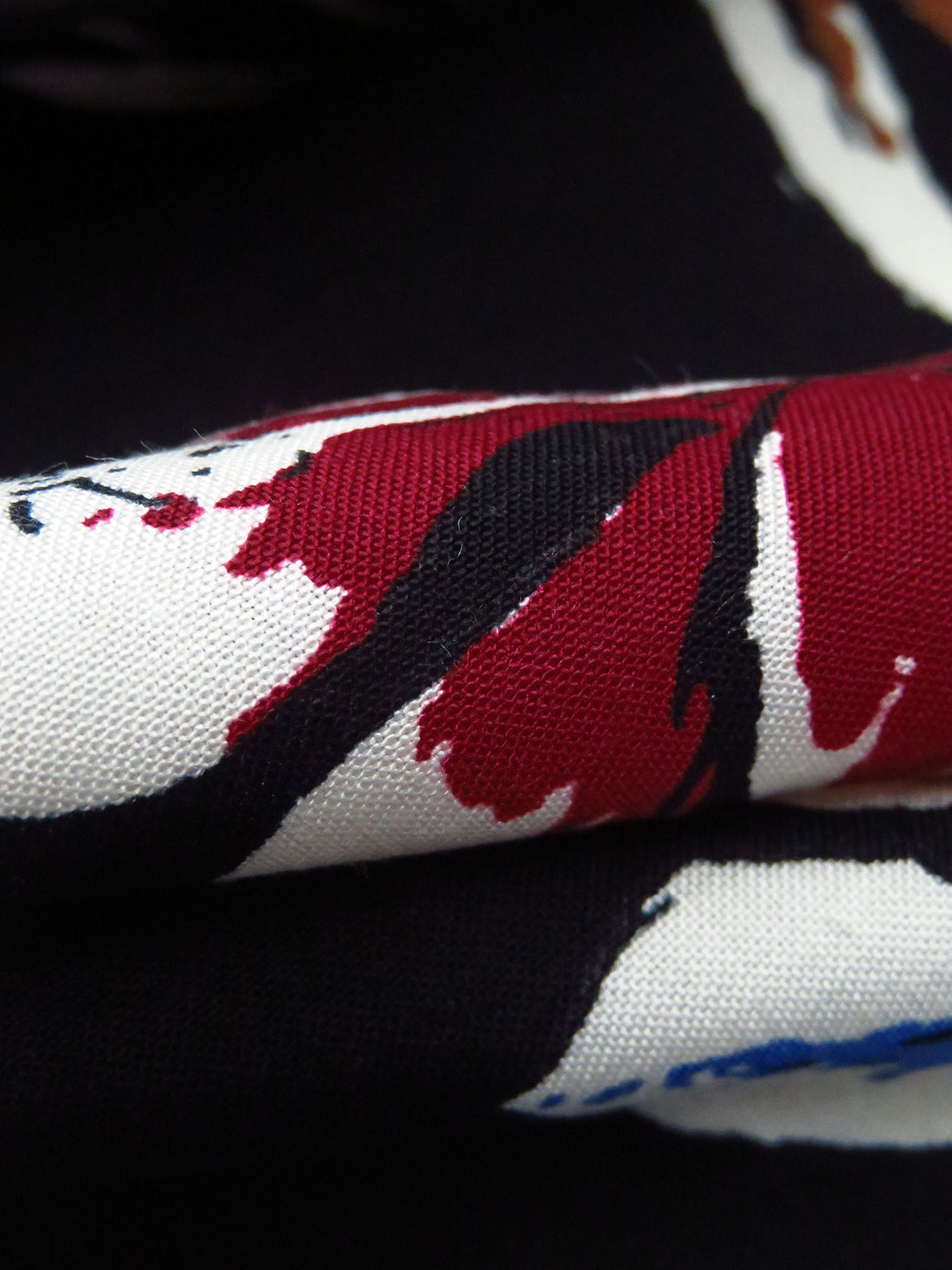 Black/Off-White/Dark Crimson/Dark Cornflower 100% Rayon Tropical Floral Print Challis 44W