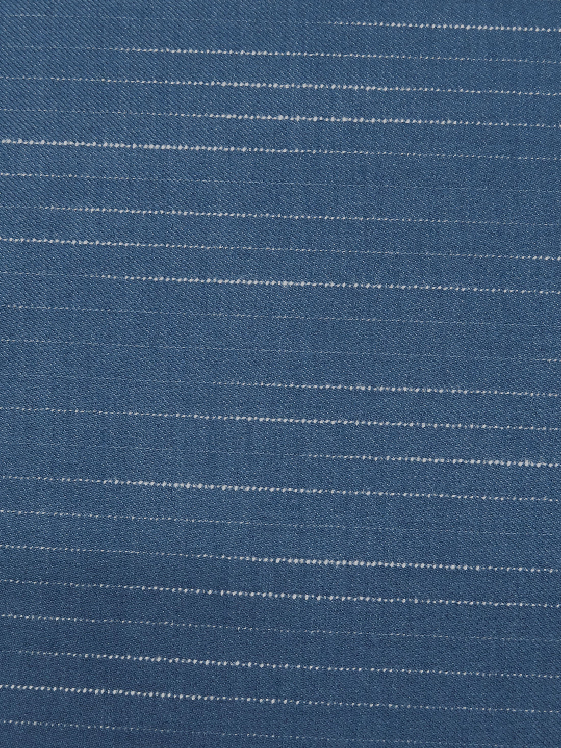 Queen Blue/White 100% Polyester Horizontal Broken Stripe Weave Drapey Twill Suiting 58W