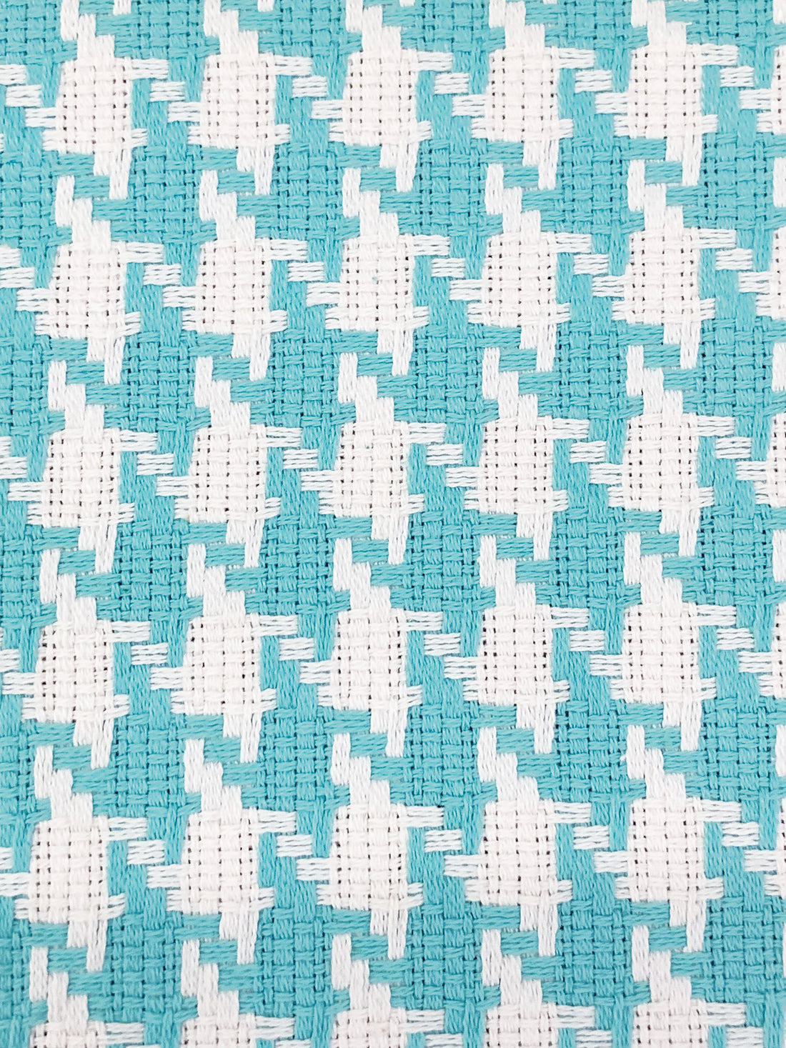 Dark Turquoise/White 100% Cotton Houndstooth Weave Suiting 58W