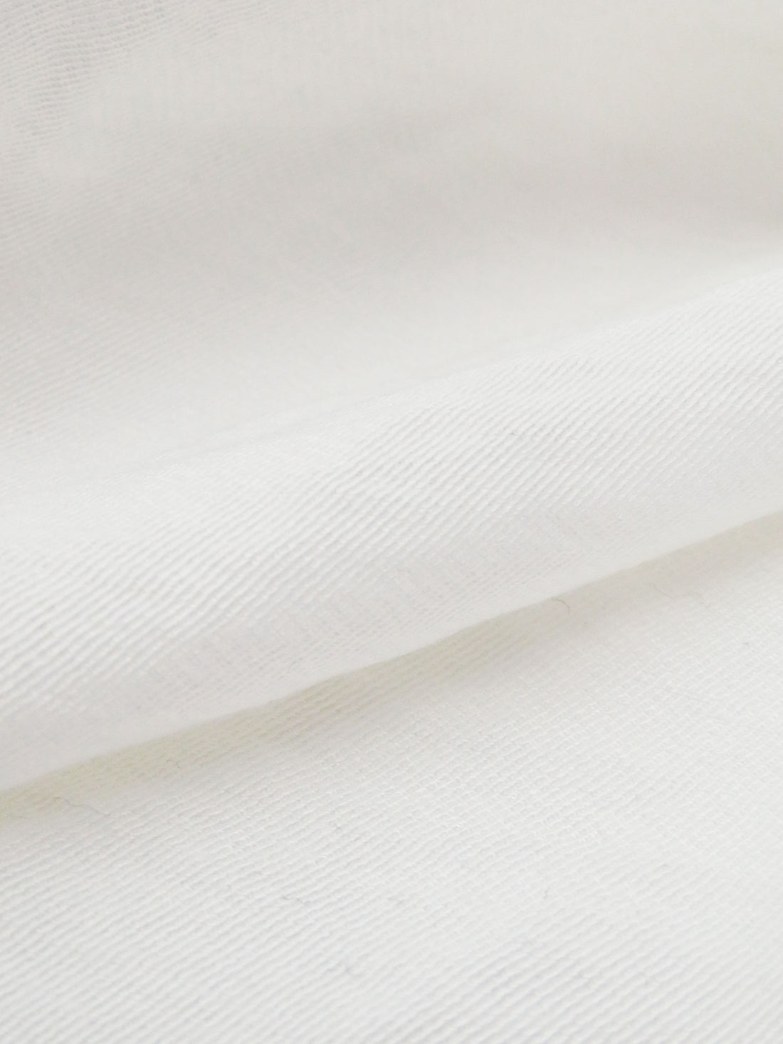 Warm White 100% Rayon Twill Shirting 58W