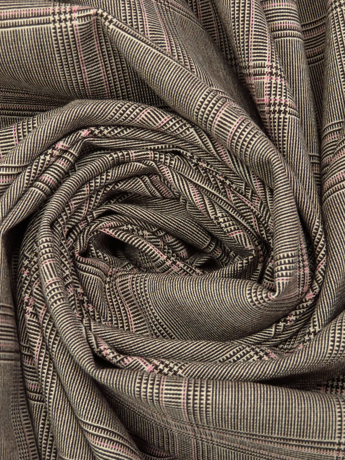 Dark Chocolate/Bisque/Pink Sherbet Polyester/Rayon/Lycra Yarn-Dyed Plaid Weave Stretch Suiting 50W