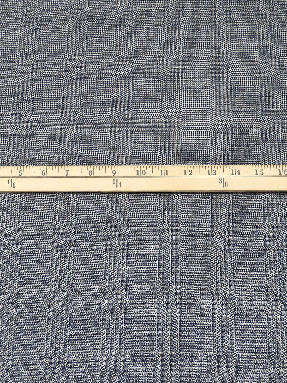 Light Tan/Dark Blue/White/Black 100% Worsted Wool Glen Plaid Weave Tweed Suiting 65W